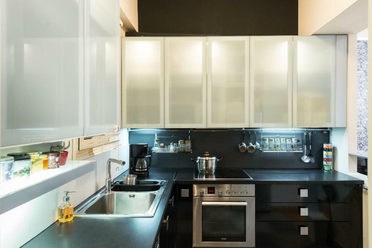Stylish Flat With Veranda In The Heart Of 雅典 外观 照片