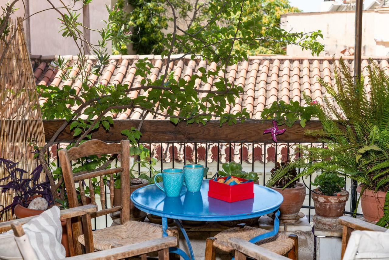Stylish Flat With Veranda In The Heart Of 雅典 外观 照片