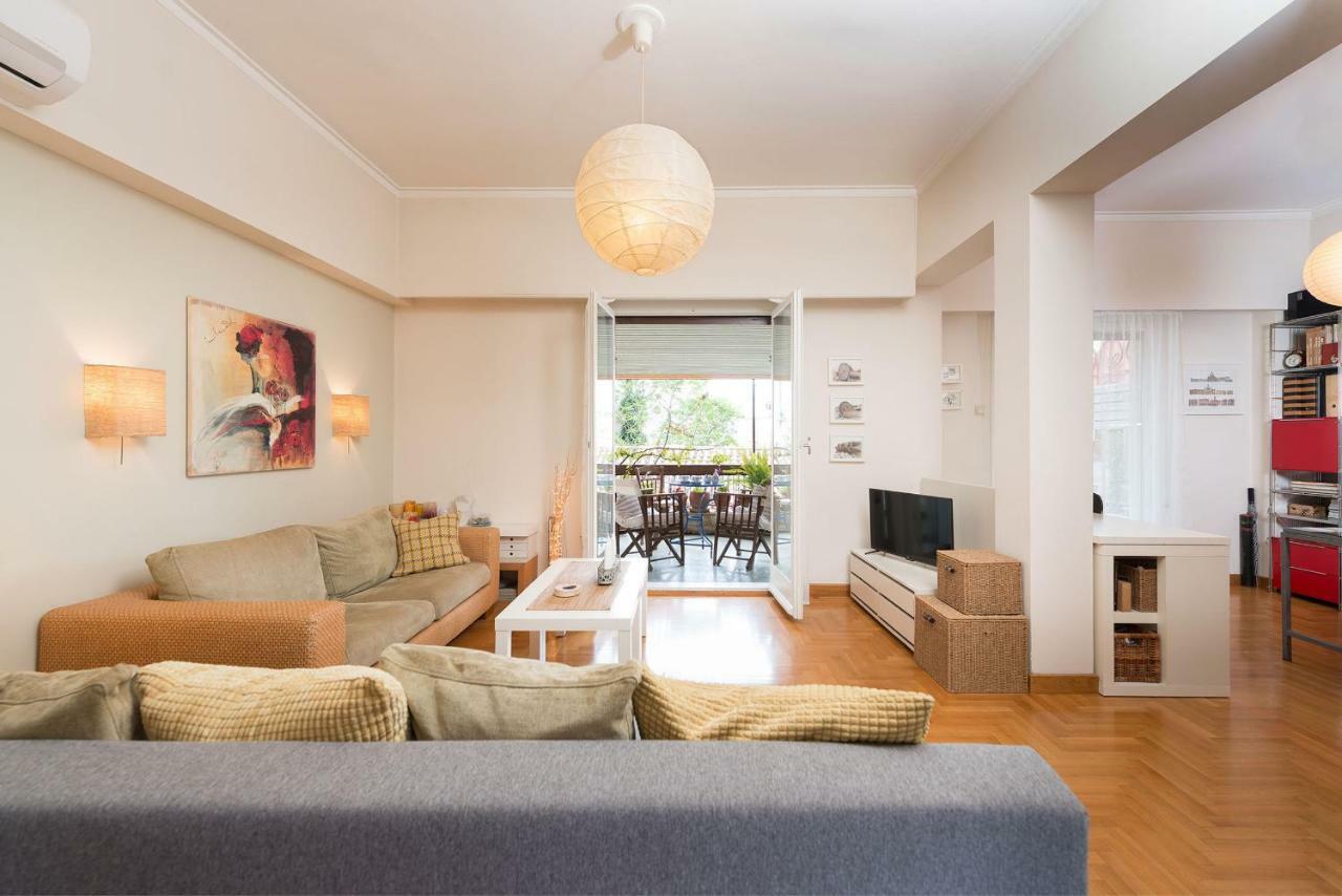 Stylish Flat With Veranda In The Heart Of 雅典 外观 照片