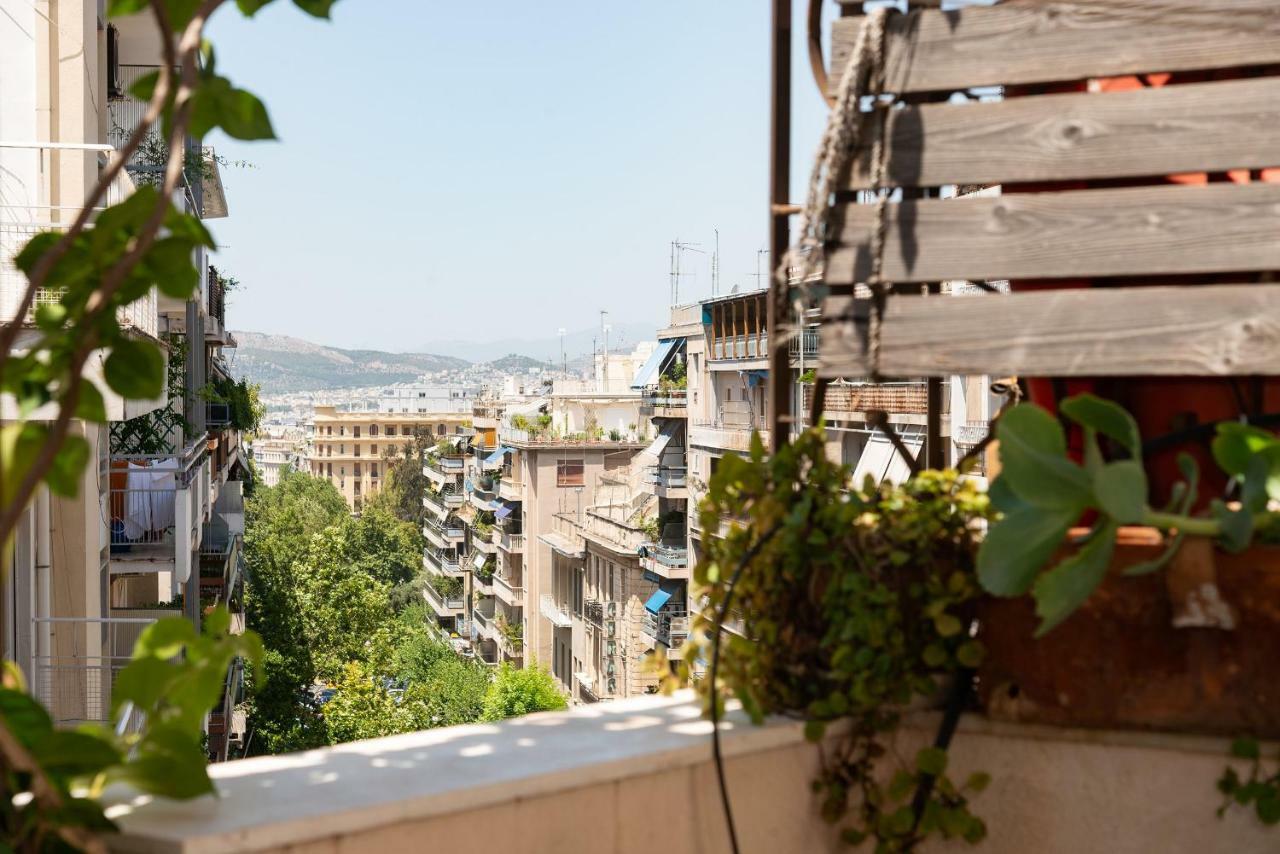 Stylish Flat With Veranda In The Heart Of 雅典 外观 照片