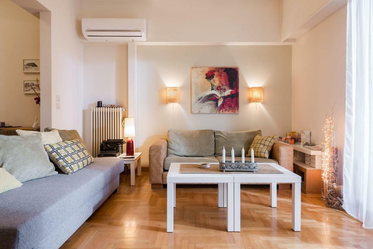 Stylish Flat With Veranda In The Heart Of 雅典 外观 照片